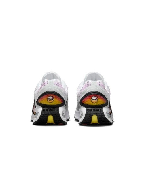 NIKE(ナイキ)の「NIKE Air Max Dn(ナイキ エア マックス DN)(スニーカー・メンズ・ホワイト系/ネイビー系・25.5cm/26cm/26.5cm/27cm/27.5cm/28cm/28.5cm/29cm/29.5cm/30cm)」の8枚目の写真