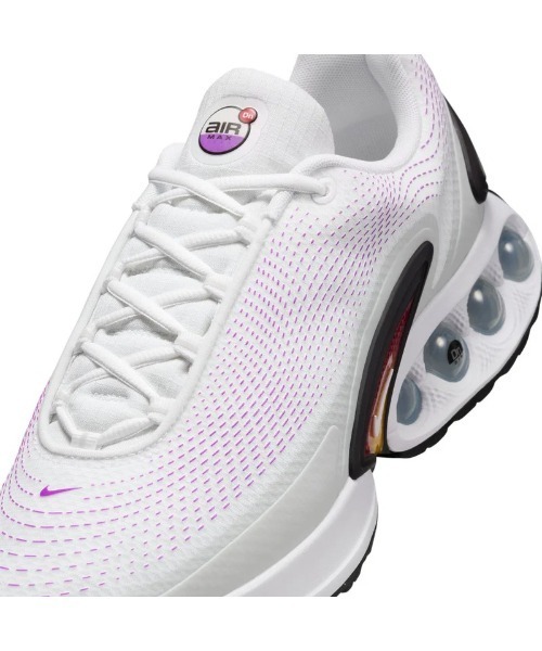 NIKE(ナイキ)の「NIKE Air Max Dn(ナイキ エア マックス DN)(スニーカー・メンズ・ホワイト系/ネイビー系・25.5cm/26cm/26.5cm/27cm/27.5cm/28cm/28.5cm/29cm/29.5cm/30cm)」の11枚目の写真