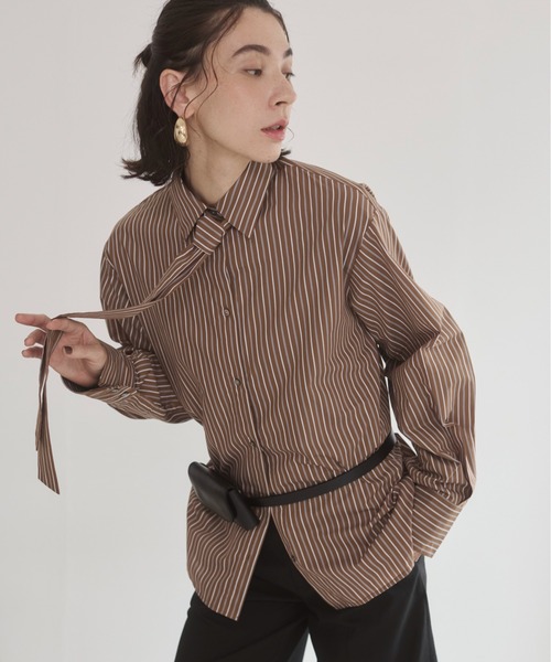 ANGIE(アンジー)の「【2WAY】タイ付き オーバーサイズ シャツ / オフィスカジュアル / 通勤 / 春服(シャツ/ブラウス・レディース・サックスブルー/ブラウン系その他/ブルー系その他/ホワイト・FREE)」の18枚目の写真
