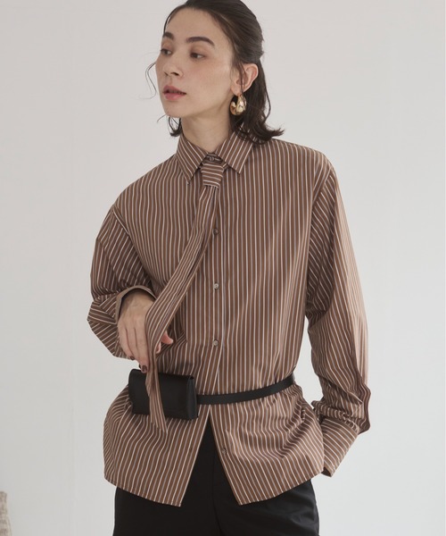 ANGIE(アンジー)の「【2WAY】タイ付き オーバーサイズ シャツ / オフィスカジュアル / 通勤 / 春服(シャツ/ブラウス・レディース・サックスブルー/ブラウン系その他/ブルー系その他/ホワイト・FREE)」の20枚目の写真