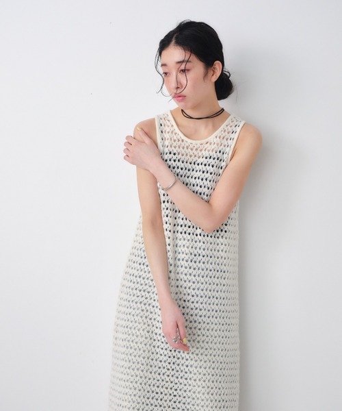 Shelly island（シェリーアイランド）の「透かし編みレイヤードワンピース（ワンピース・レディース・ホワイト/ブラック/ブラウン・FREE）」の2枚目の写真