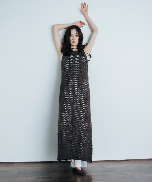 Shelly island（シェリーアイランド）の「透かし編みレイヤードワンピース（ワンピース・レディース・ホワイト/ブラック/ブラウン・FREE）」の11枚目の写真