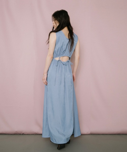 DRWCYS(ドロシーズ)の「オープンバックロングワンピース(ワンピース・レディース・ブルー/ネイビー・FREE)」の20枚目の写真