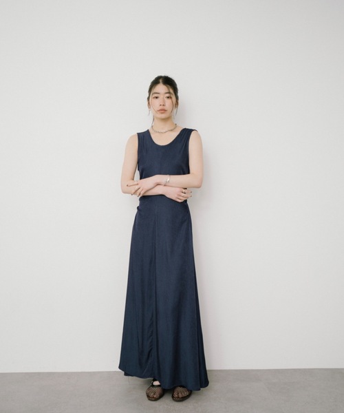DRWCYS(ドロシーズ)の「オープンバックロングワンピース(ワンピース・レディース・ブルー/ネイビー・FREE)」の3枚目の写真