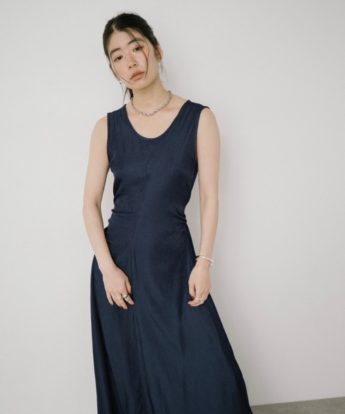 DRWCYS(ドロシーズ)の「オープンバックロングワンピース(ワンピース・レディース・ブルー/ネイビー・FREE)」の9枚目の写真