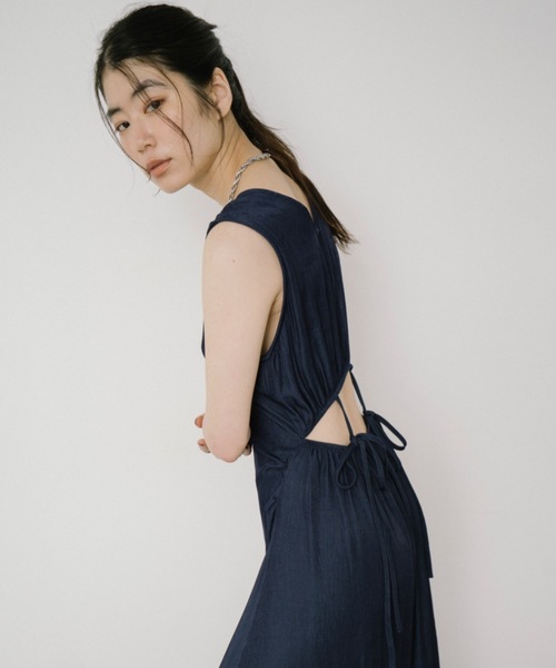 DRWCYS(ドロシーズ)の「オープンバックロングワンピース(ワンピース・レディース・ブルー/ネイビー・FREE)」の11枚目の写真