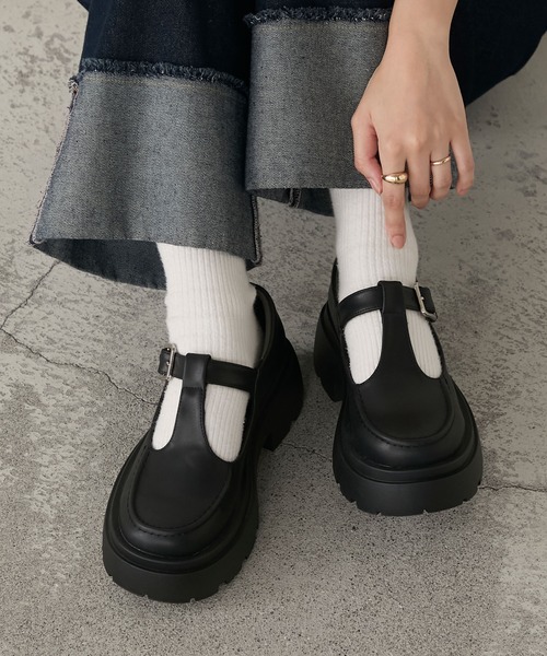 美品　ショセ　MUKAVA Tストラップ　ローファー　本革　ビブラムソール 美品 ショセ MUKAVA Tストラップ ローファー 本革 ビブラム