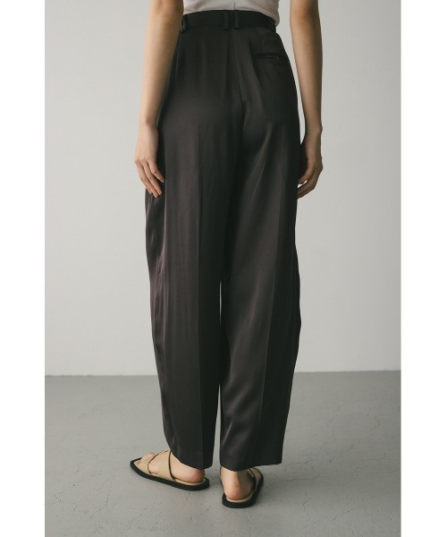 STYLEMIXER（スタイルミキサー）の「サテンタックフォルムパンツ（その他パンツ・レディース・アイボリー/ブラウン・SMALL/MEDIUM）」の21枚目の写真