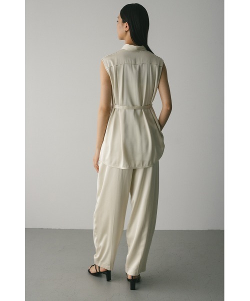 STYLEMIXER（スタイルミキサー）の「サテンタックフォルムパンツ（その他パンツ・レディース・アイボリー/ブラウン・SMALL/MEDIUM）」の5枚目の写真