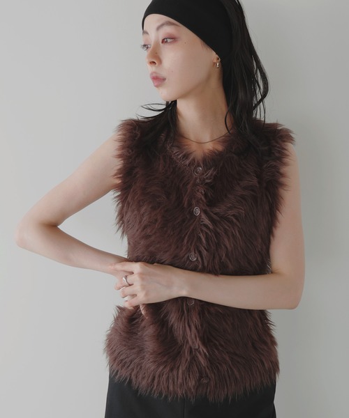 LIAN（リアン）の「フェザーニットベスト（ベスト・レディース・チャコールグレー/アイボリー/ブラウン・FREE）」の10枚目の写真