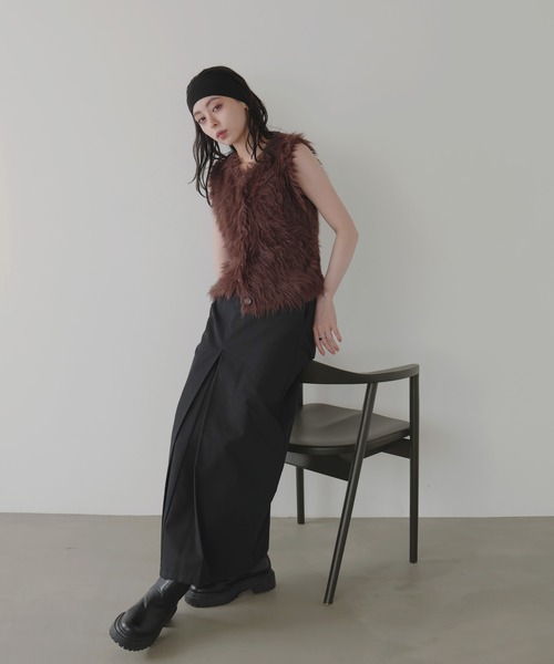 LIAN（リアン）の「フェザーニットベスト（ベスト・レディース・チャコールグレー/アイボリー/ブラウン・FREE）」の11枚目の写真