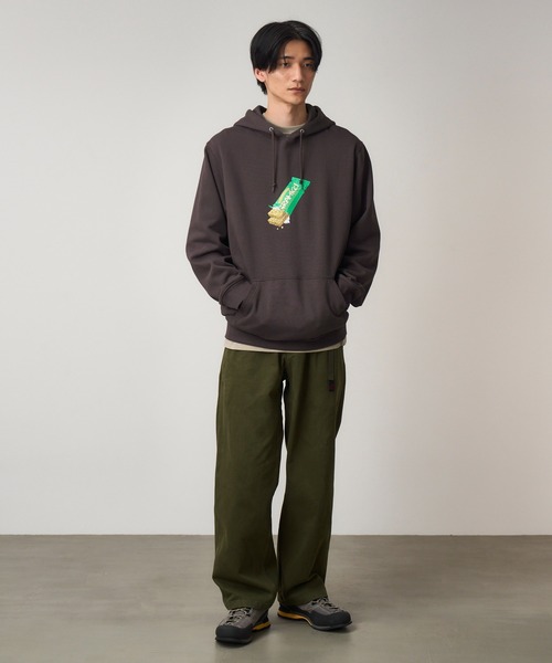 Gramicci(グラミチ)の「GRANOLA HOODED SWEATSHIRT|グラノーラフーデッドスウェットシャツ(パーカー・メンズ・ヘザーグレー/ダークネイビー/ダークブラウン系・S/M/L/XL/XXL)」の4枚目の写真