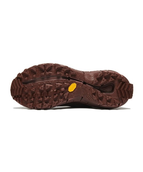 Kinetics(キネティクス)の「Reebok ZIG KINETICA 2.5 EDGE(リーボック ジグ キネティカ 2.5 エッジ)(スニーカー・メンズ・ホワイト系/ブラウン/ブラック・26.5cm/25cm/25.5cm/24cm/23.5cm/23cm/27cm/24.5cm/26cm/27.5cm/28cm/28.5cm/29cm)」の4枚目の写真
