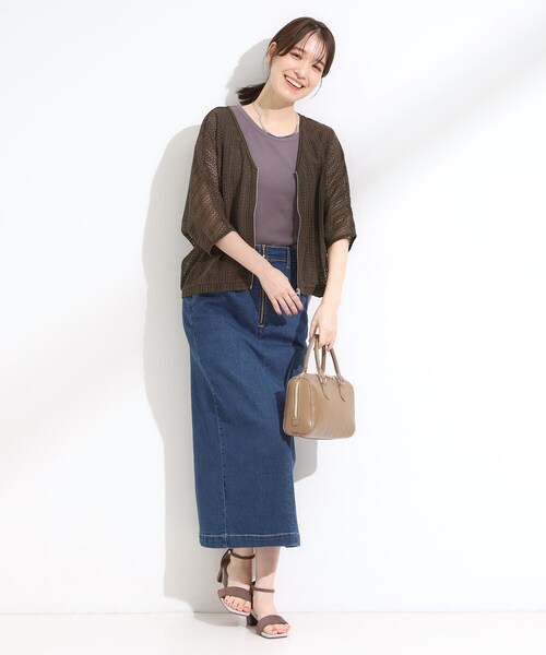 SHOO・LA・RUE(シューラルー)の「【洗える/S-LL】季節の変わり目に 透かし柄が涼やか ジップブルゾン(ブルゾン・レディース・ブラック/アイボリー/ダークブラウン・04/03/02/01)」の14枚目の写真