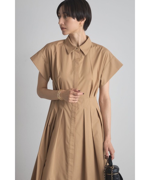 &. NOSTALGIA（アンドドットノスタルジア）の「衿付きウエストタックシャツワンピース（シャツワンピース・レディース・ベージュ/ネイビー/パープル・M）」の4枚目の写真