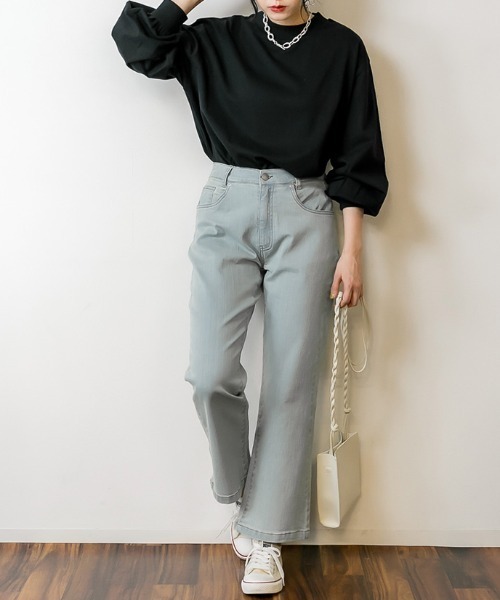 RCD(アールシーディー)の「モックネックボリューム袖ロンT(Tシャツ/カットソー・レディース・ライトベージュ/ブラック/オフホワイト・LL~3L/4L~5L/M-L)」の5枚目の写真