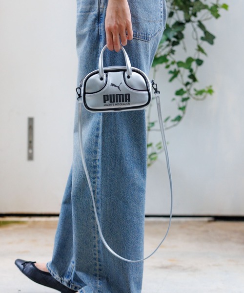 PUMA(プーマ)の「【PUMA/プーマ】1976 マイクロ グリップバッグ 1L|ユニセックス 2WAY ミニショルダー&ハンドバッグ(ショルダーバッグ・メンズ・ブラック/レッド/ピンク/グレー・フリー)」の3枚目の写真