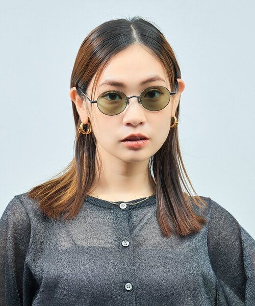 UNITED ARROWS（ユナイテッドアローズ）の「Zoff｜UNITED ARROWS｜ボストン型 サングラス [Luxe] メタルフレーム カラーレンズ 紫外線対策 UVカット ユニセックス ユナイテッドアローズ（サングラス・レディース・シルバー/ゴールド/ガンメタ・FREE）」の3枚目の写真