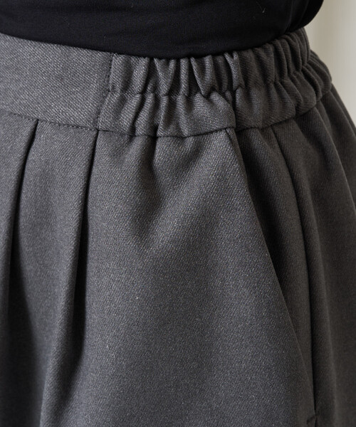 FREAK'S STORE（フリークスストア）の「限定展開　フレア ショート パンツ（その他パンツ・レディース・ブラック/ベージュ/グレー・MEDIUM/SMALL）」の13枚目の写真