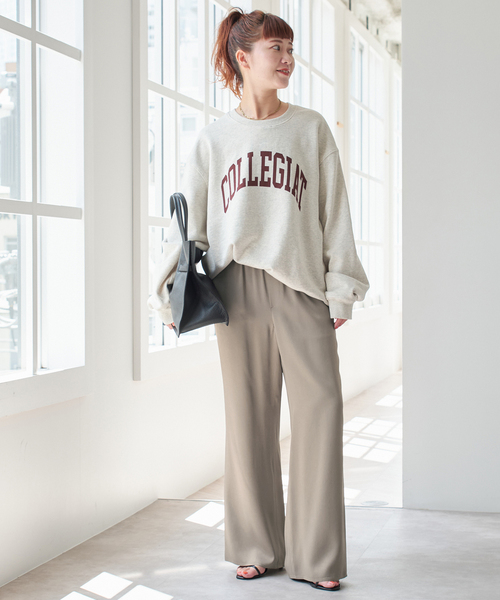 Spick & Span（スピックアンドスパン）の「サテンイージーベルボトムパンツ（その他パンツ・レディース・ネイビー/ベージュ系その他/アイボリー・36/38/40）」の5枚目の写真