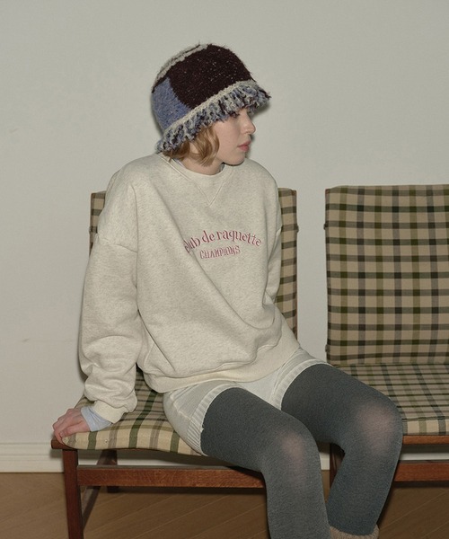 SANSeLF(サンセルフ)の「【SANSeLF】 バケットハット ニットフリンジ バイカラーデザイン saa25a056(ハット・レディース・ブラック/パープル/ピンク/ブラウン・FREE)」の3枚目の写真