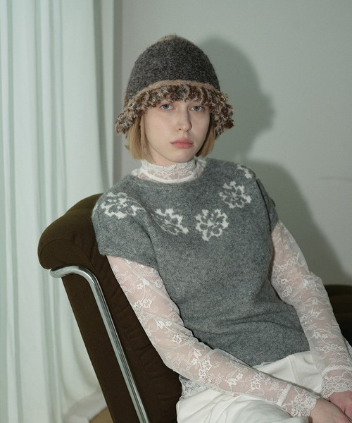 SANSeLF(サンセルフ)の「【SANSeLF】 バケットハット ニットフリンジ バイカラーデザイン saa25a056(ハット・レディース・ブラック/パープル/ピンク/ブラウン・FREE)」の8枚目の写真