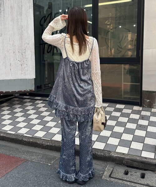 CIAOPANIC（チャオパニック）の「アソート柄ベロアフリルパンツ〈ドット／フラワー〉（その他パンツ・レディース・グレー/ベージュ系その他/カーキ/ブラック系その他/ブラック・MEDIUM/SMALL）」の21枚目の写真