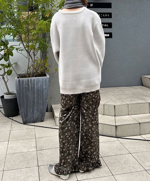 CIAOPANIC（チャオパニック）の「アソート柄ベロアフリルパンツ〈ドット／フラワー〉（その他パンツ・レディース・グレー/ベージュ系その他/カーキ/ブラック系その他/ブラック・MEDIUM/SMALL）」の18枚目の写真