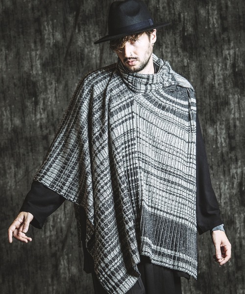 NO ID.(ノーアイディ)の「【NO ID.】4-Way Twist Knit Poncho / 4ウェイ ツイスト ニット ポンチョ(ポンチョ・メンズ・ブラック/その他23・ONE SIZE)」の3枚目の写真