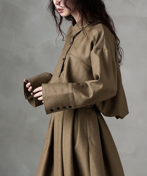 etoll.（エトル）の「ヘザーツイルバルーンシャツ（シャツ/ブラウス・レディース・ベージュ/チャコール/ブラック・FREE）」の20枚目の写真