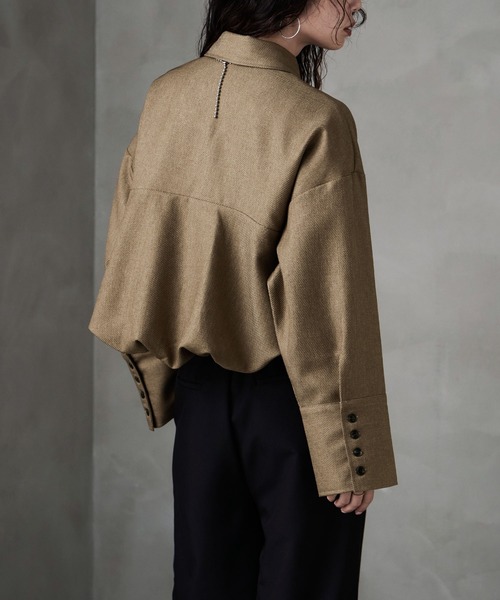 etoll.（エトル）の「ヘザーツイルバルーンシャツ（シャツ/ブラウス・レディース・ベージュ/チャコール/ブラック・FREE）」の15枚目の写真