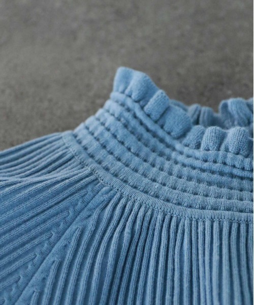 Marilyn Moon（マリリンムーン）の「rayon nylon ripple 2way blouse knit（ニット/セーター・レディース・ブラック/アイボリー/パープル/ライトグレー/ブルー・FREE）」の14枚目の写真