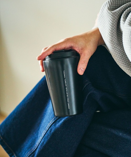 LAKOLE（ラコレ）の「【ふた付き】ステンレスタンブラー[400ml] / 578275（グラス/マグカップ/タンブラー・レディース・その他1/ブラック/アイボリー・FREE）」の2枚目の写真