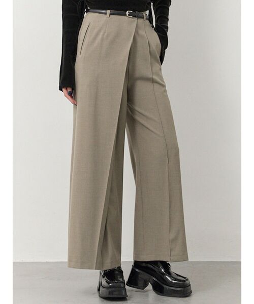 MURUA(ムルーア)の「ベルトハイウエストワイドパンツ(その他パンツ・レディース・ベージュ/ブラック/ブラウン・1/2)」の1枚目の写真