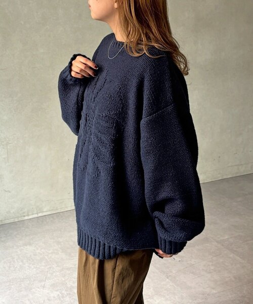 CPCM（シーピーシーエム）の「同色花柄ジャガードニット（ニット/セーター・レディース・ブルー/アイボリー/グリーン/マスタード/ネイビー・SMALL/MEDIUM）」の14枚目の写真