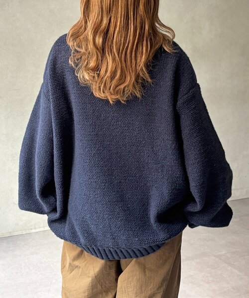 CPCM（シーピーシーエム）の「同色花柄ジャガードニット（ニット/セーター・レディース・ブルー/アイボリー/グリーン/マスタード/ネイビー・SMALL/MEDIUM）」の15枚目の写真