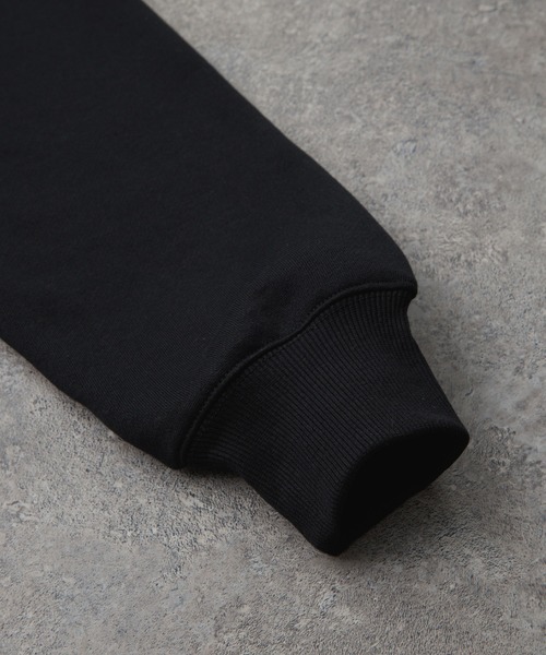 KANGOL（カンゴール）の「KANGOL/カンゴール 別注 ロゴ ワンポイント刺繍 オーバーサイズ シームポケット 裏起毛 プルオーバーパーカー（パーカー・メンズ・チャコール/ワイン系/グレー/グレイッシュベージュ/ブラック/ブラウン/ネイビー・L/M/S）」の13枚目の写真