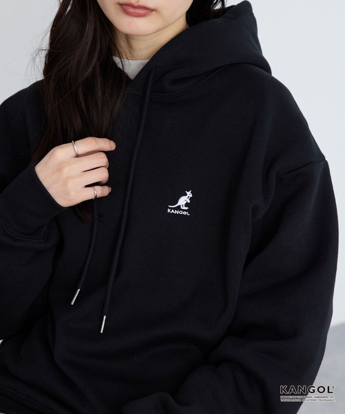 KANGOL（カンゴール）の「KANGOL/カンゴール 別注 ロゴ ワンポイント刺繍 オーバーサイズ シームポケット 裏起毛 プルオーバーパーカー（パーカー・メンズ・チャコール/ワイン系/グレー/グレイッシュベージュ/ブラック/ブラウン/ネイビー・L/M/S）」の21枚目の写真