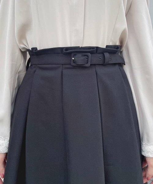 an another angelus（アンアナザーアンジェラス）の「レースレイヤードタックフレアースカート/fint フィント（スカート・レディース・ブラック/グレー・FREE）」の9枚目の写真