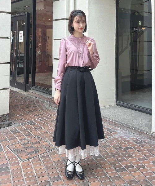 an another angelus（アンアナザーアンジェラス）の「レースレイヤードタックフレアースカート/fint フィント（スカート・レディース・ブラック/グレー・FREE）」の11枚目の写真