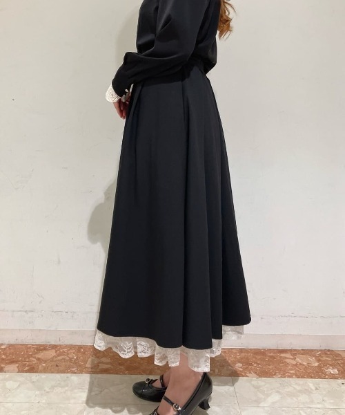 an another angelus（アンアナザーアンジェラス）の「レースレイヤードタックフレアースカート/fint フィント（スカート・レディース・ブラック/グレー・FREE）」の20枚目の写真