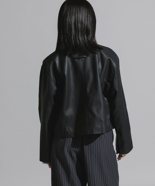 Chick(チック)の「Faux Suede Full-Zip Blouson / フェイクスエード フルジップブルゾン(ブルゾン・レディース・ブラック/キャメル・FREE)」の7枚目の写真