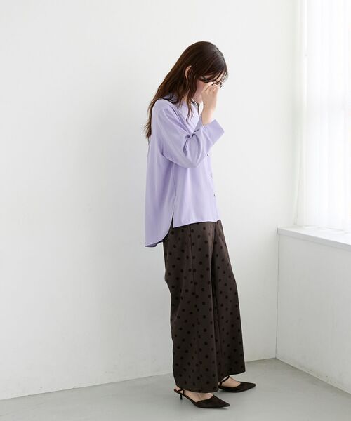 le.coeur blanc(ルクールブラン)の「★大ヒットブラウス長袖★2WAYジョーゼット長袖ブラウス(シャツ/ブラウス・レディース・ダークグレー/パープル/ネイビー/ライトグレー・38)」の16枚目の写真