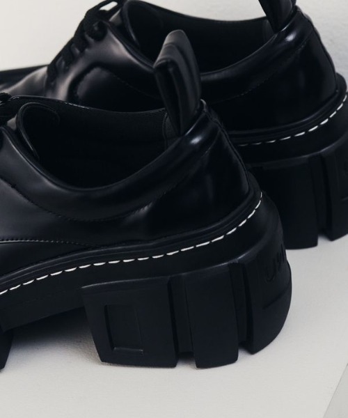 UN3D.（アンスリード）の「UN3D./アンスリード/POINT PLUMP LOAFER/ポイントプランプローファー（ローファー・レディース・グレー/ブラック・38/36/37）」の5枚目の写真