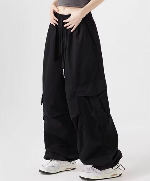 TONE SELECT WEAR(トーンセレクトウェア)の「【URGE:】リラックスワイドジャージパンツ(デニムパンツ・レディース・アイボリー/ブラック/オリーブ・MEDIUM/LARGE/X-LARGE)」の6枚目の写真
