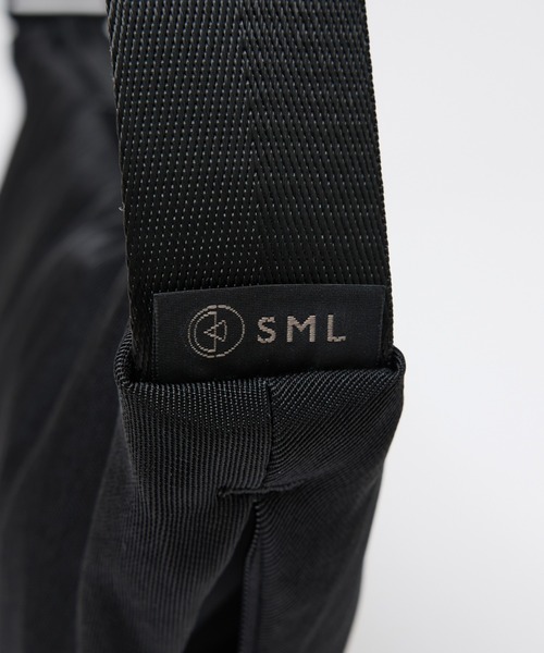 SML（エスエムエル）の「【SML/エスエムエル】ショルダーバッグS/K905058/シンプル/バッグ/撥水/ユニセックス【WEB限定】（ショルダーバッグ・レディース・ベージュ/ブラウン/グレー/ブラック・フリー）」の19枚目の写真