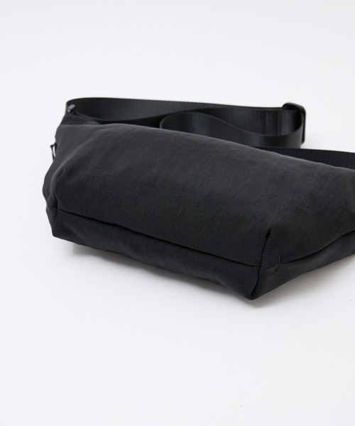 SML（エスエムエル）の「【SML/エスエムエル】ショルダーバッグS/K905058/シンプル/バッグ/撥水/ユニセックス【WEB限定】（ショルダーバッグ・レディース・ベージュ/ブラウン/グレー/ブラック・フリー）」の22枚目の写真