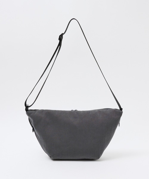 SML（エスエムエル）の「【SML/エスエムエル】ショルダーバッグS/K905058/シンプル/バッグ/撥水/ユニセックス【WEB限定】（ショルダーバッグ・レディース・ベージュ/ブラウン/グレー/ブラック・フリー）」の8枚目の写真