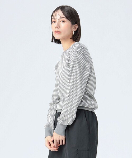 BEAMS HEART(ビームスハート)の「変形 編み柄 ニット(ニット/セーター・レディース・ネイビー/イエロー/グレー/ブルー・FREE)」の8枚目の写真
