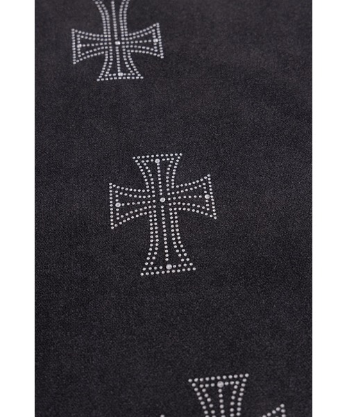 UNKNOWN LONDON（アンノウン・ロンドン）の「ジップフーディ｜Outline Cross Rhinestone Zip Hoodie｜Unknown London（パーカー・メンズ・レッド/ブラック/ベージュ・MEDIUM/LARGE/X-LARGE/SMALL）」の10枚目の写真